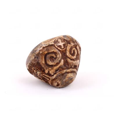 کاسه‎ ‎سنگی‎ نقش برجسته‎ ‎‎‎سایز‎ ‎10‎ cm‎ ‎ ‎‎رنگ‎ ‎قهوه ای‎‎ ‎‎طرح‎ ‎بز کوهی‎ ‎ ‎‎‎‎